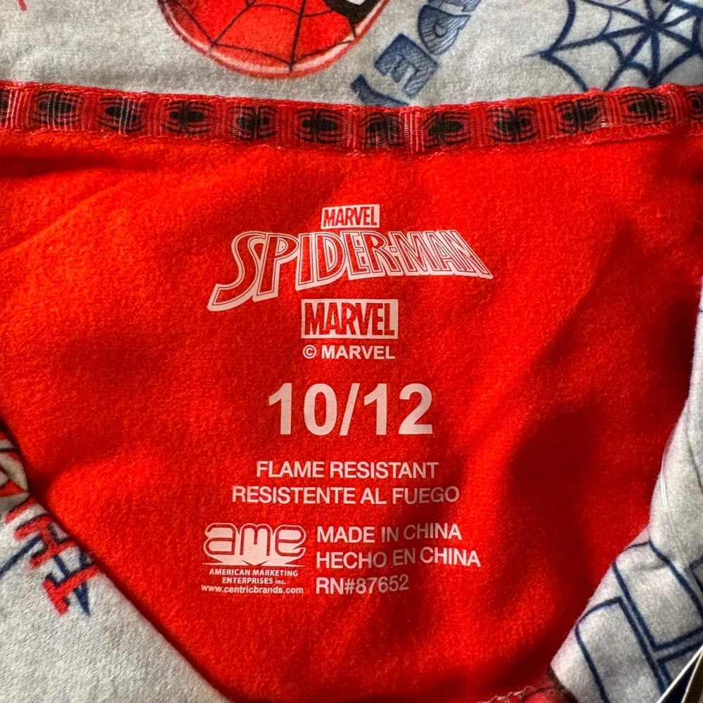 Marvel Spider-Man Boys Pajama Set Coat Style 10/12 Grey Red Fleece Wall Crawler‎